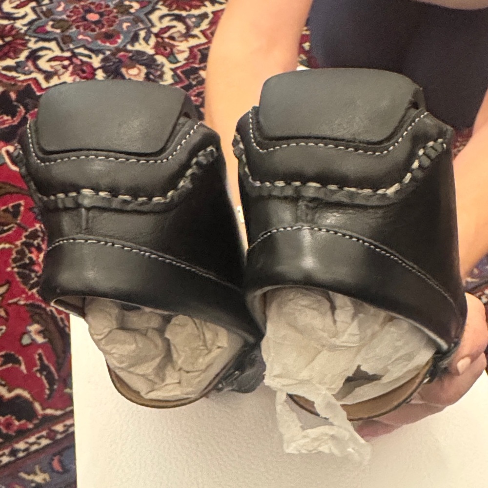 Nordstrom Men's Black Leather Loafers - Picture 2 of 9